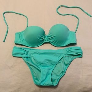 Victoria's Secret swimsuit (34B top / S bottom)
